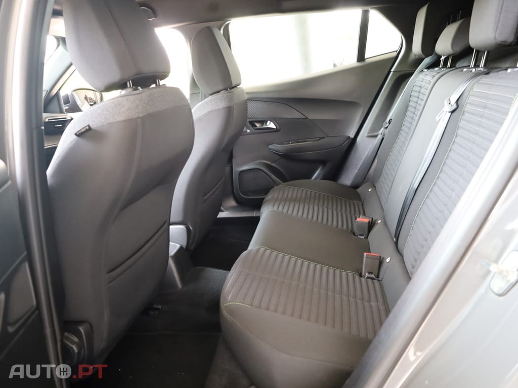 Peugeot 2008 1.2 PureTech Active
