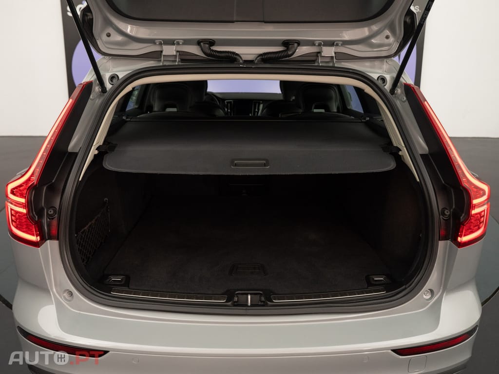 Volvo V60 2.0 T6 AWD TE Essential