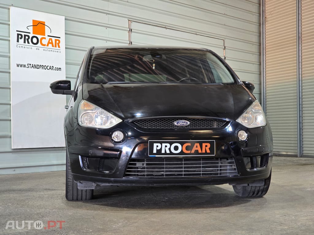 Ford S-Max 2.0 TDCi Titanium 7L