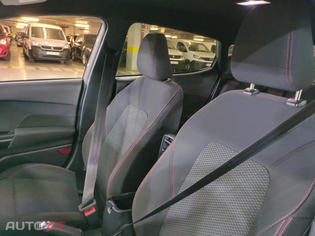 Ford Fiesta 1.0 EcoBoost ST-Line