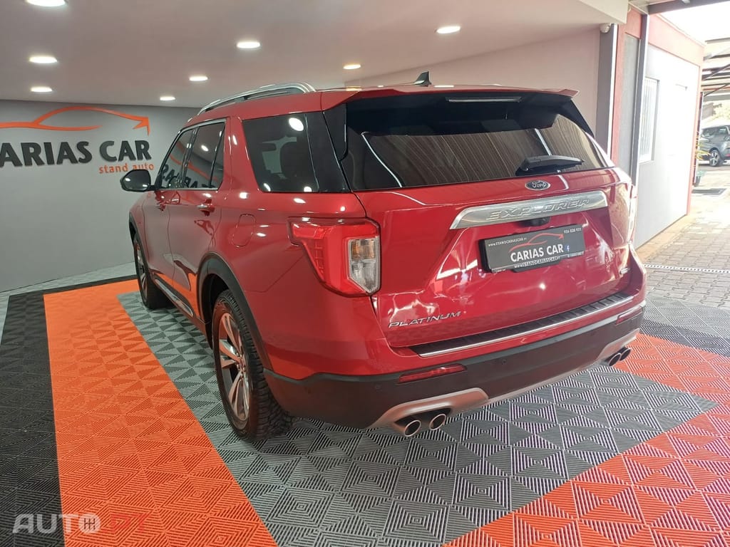 Ford Explorer 3.0 EcoBoost PHEV Platinum
