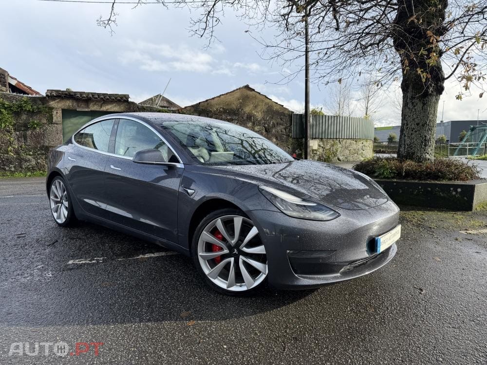 Tesla Model 3 Performance Dual Motor AWD