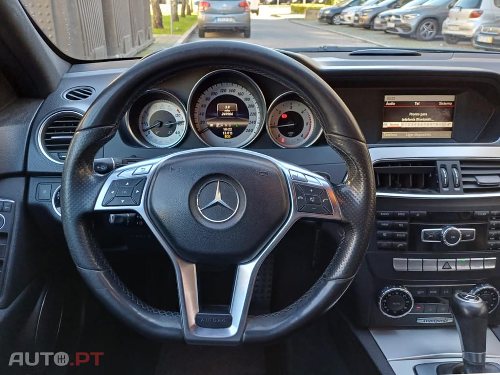 Mercedes-Benz C 220 CDI 170cv cx automatica Nacional