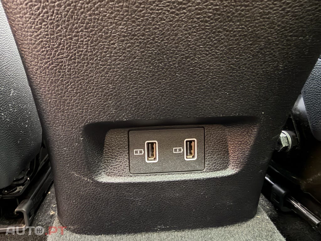 MG EHS PHEV Hybrid Luxury I.V.A DEDUTIVEL