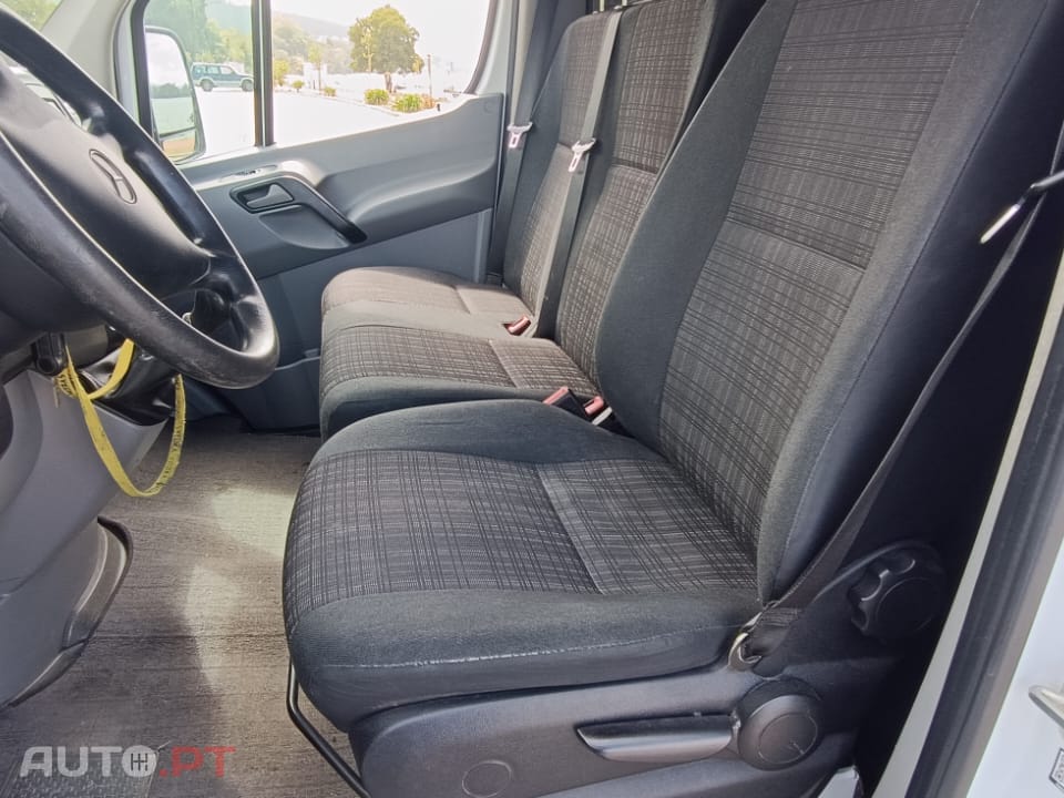 Mercedes-Benz Sprinter 313