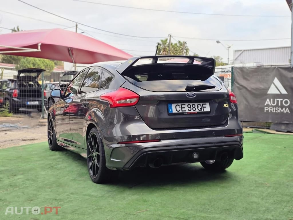 Ford Focus 2.3 EcoBoost RS Pack Performance