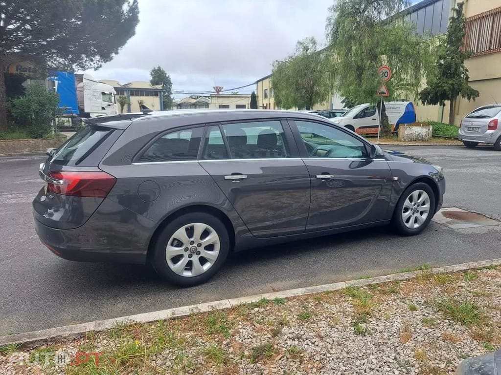 Opel Insignia 1.6 CDTi Executive S/S