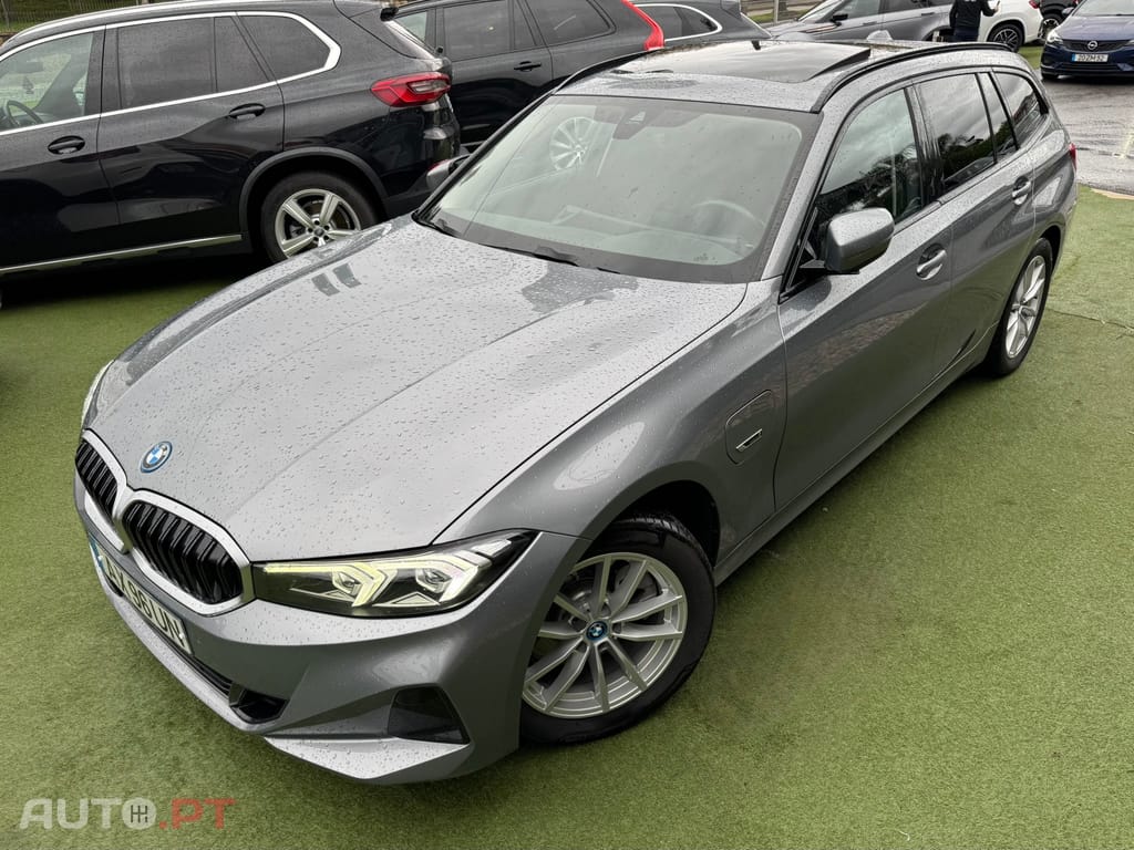 BMW 330 e Touring Corporate Edition Auto