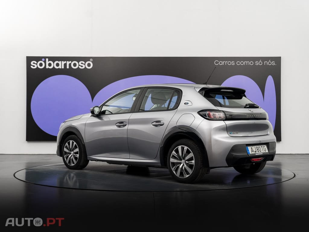 Peugeot E-208 50 kWh Active Pack