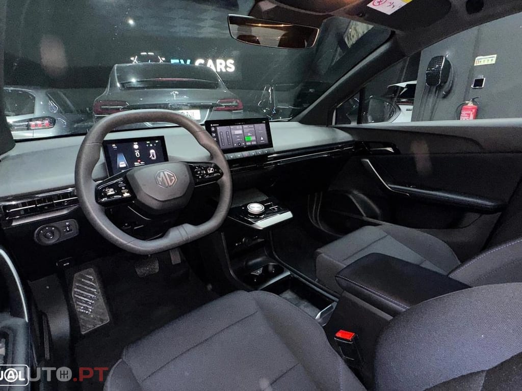 MG MG4 51 kWh Standard