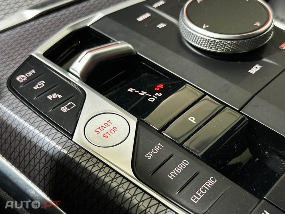 BMW 330 e Pack Desportivo M Auto