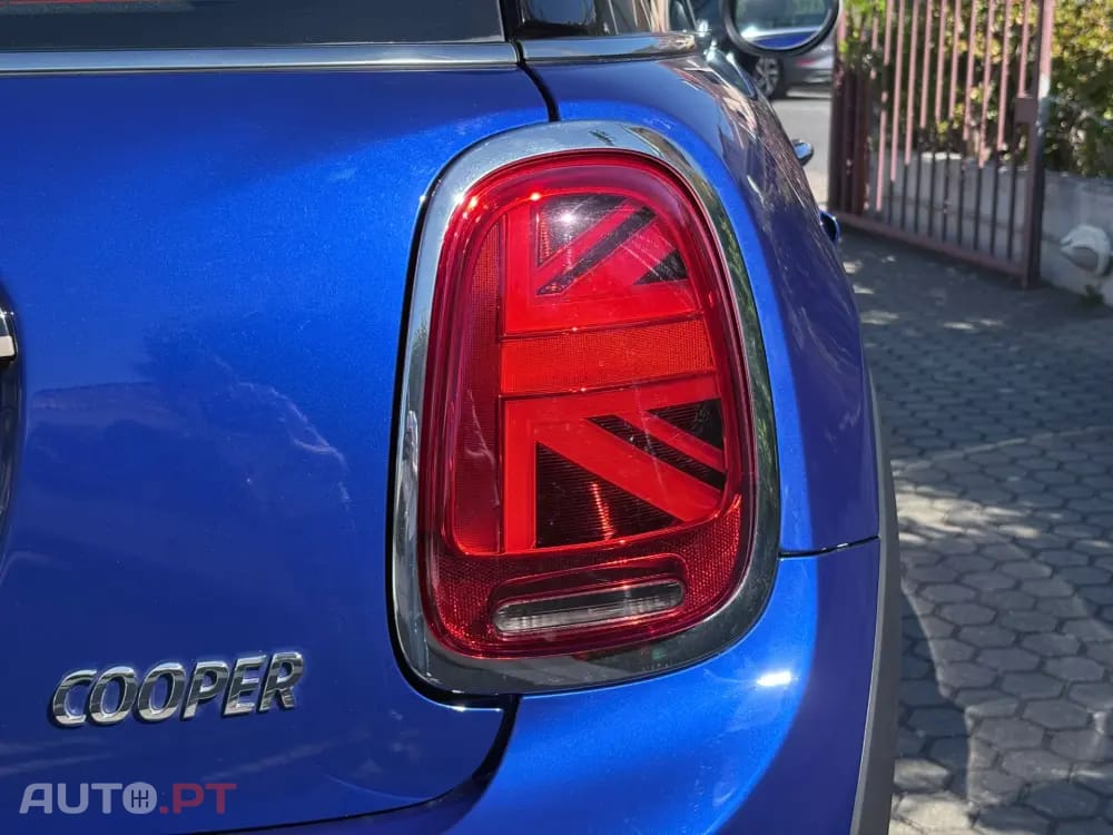 MINI Cooper Cooper