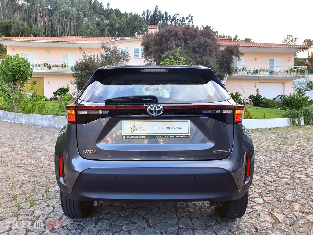 Toyota Yaris Cross 1.5 VVT-i Hybrid Dynamic Force Comfort Plus