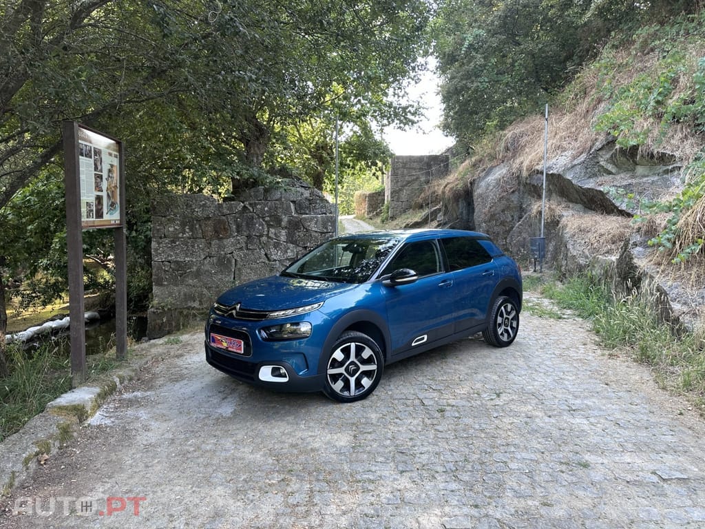Citroen C4 Cactus 1.2 PureTech Shine