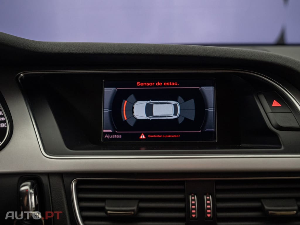 Audi A4 Avant 2.0 TDi S-line
