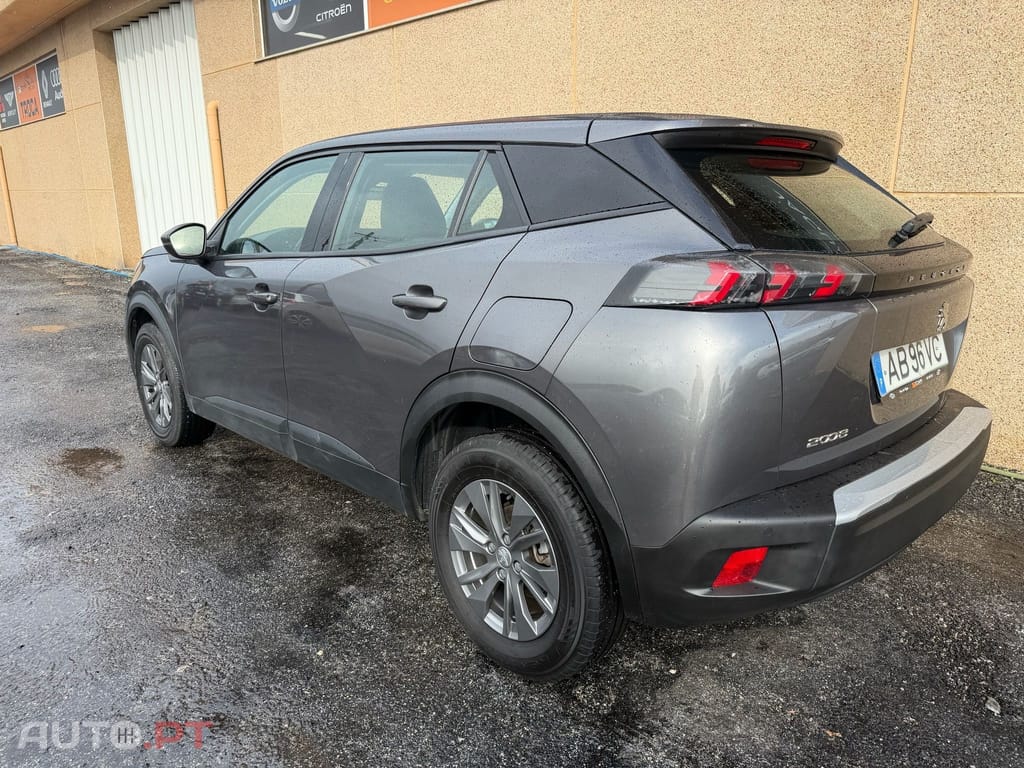 Peugeot 2008 1.2 PureTech Allure Pack