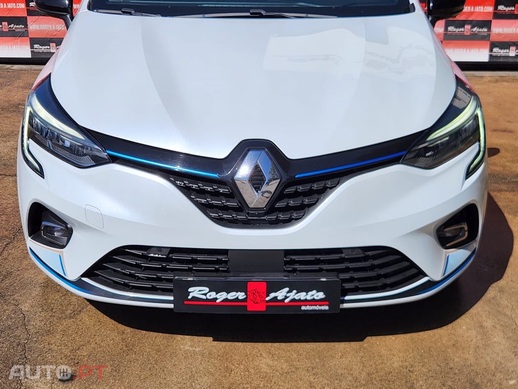 Renault Clio 1.6 E-Tech Intens