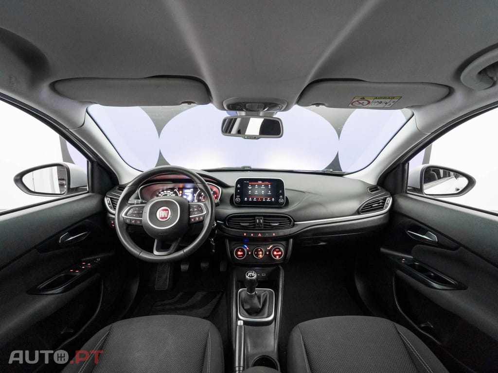 Fiat Tipo 1.3 M-Jet Lounge