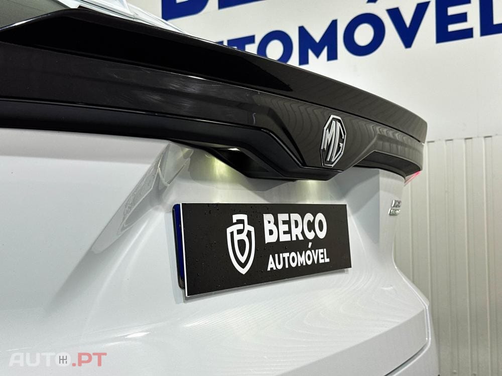 MG MG4 51 kWh Standard