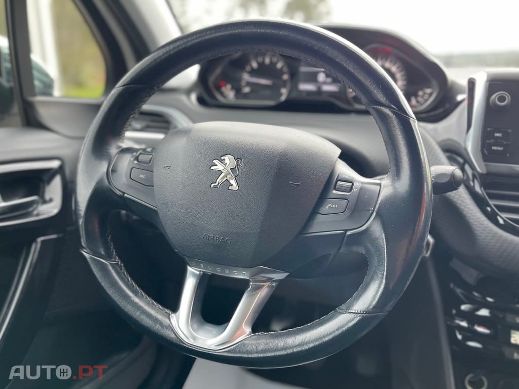 Peugeot 208 1.6 BlueHDi Allure