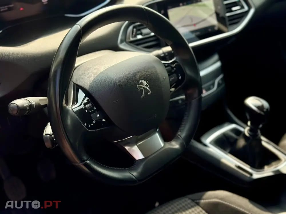 Peugeot 308 SW 1.2 PureTech Active Pack