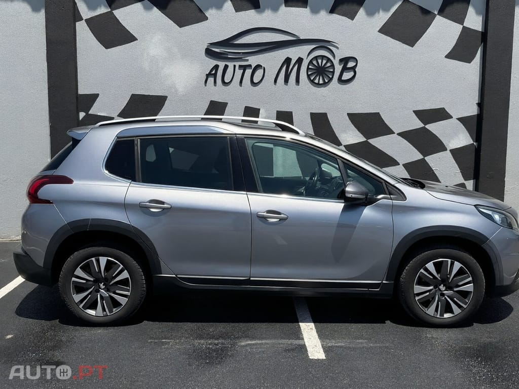 Peugeot 2008 1.2 PureTech Allure EAT6