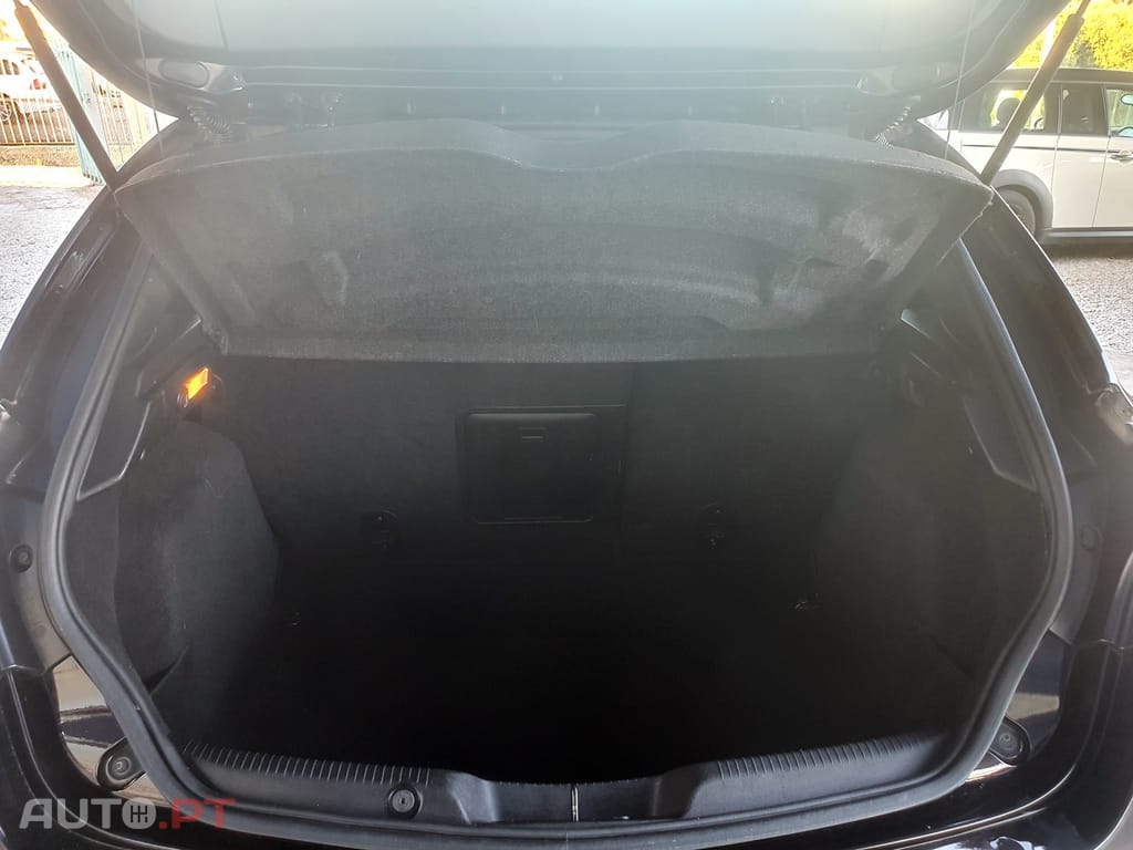 Alfa Romeo Giulietta 1.6 JTDm Corporate