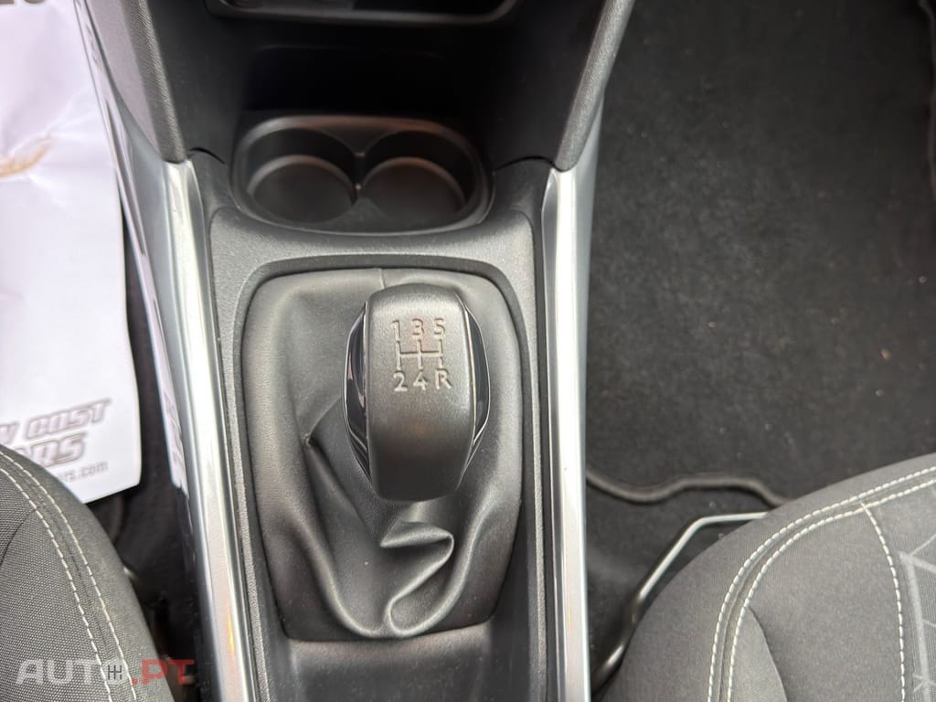 Peugeot 2008 1.2 PureTech Active