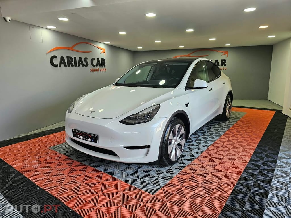 Tesla Model Y Long Range Dual Motor