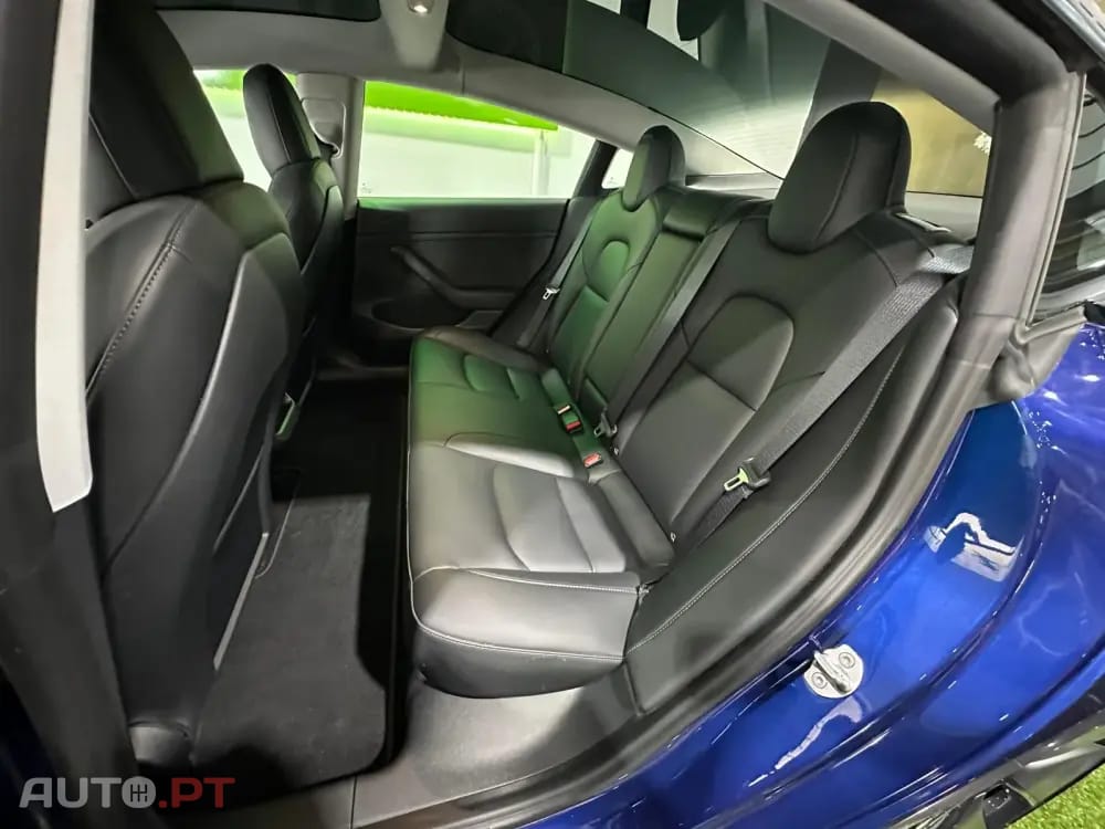 Tesla Model 3 Long Range Tração Traseira