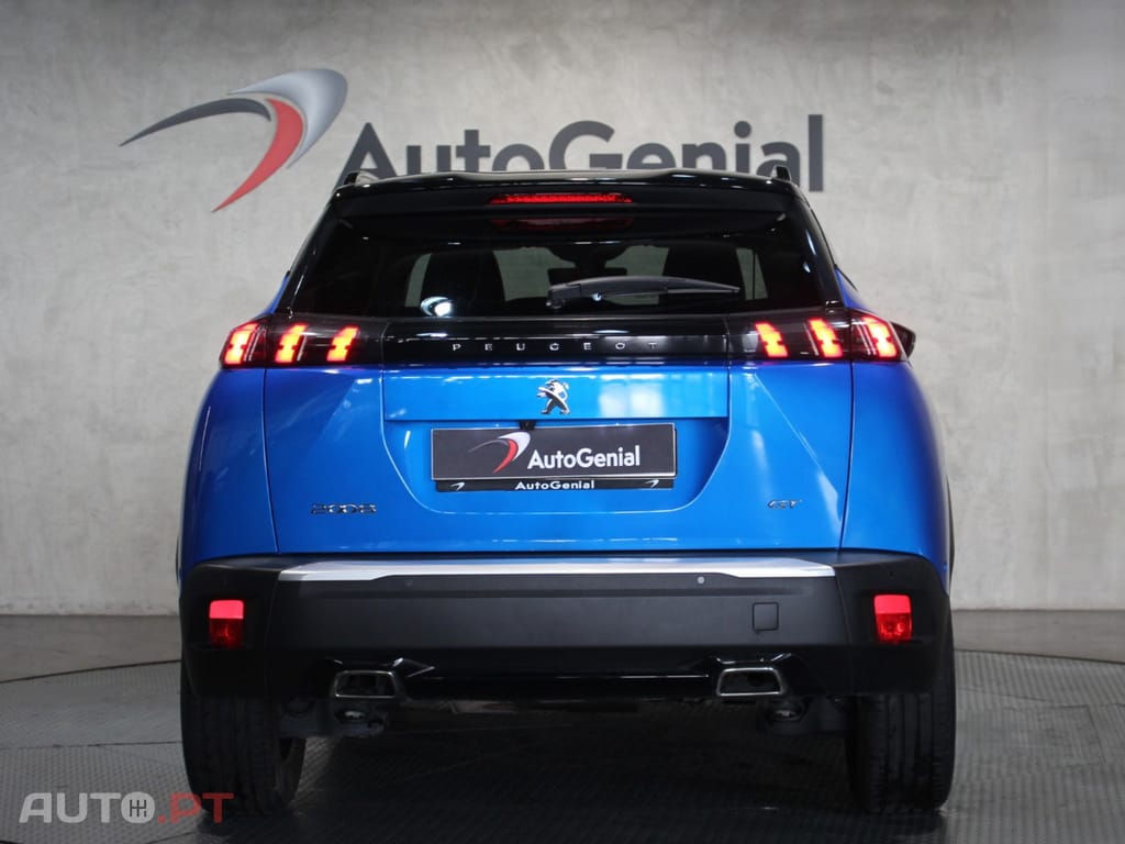 Peugeot 2008 1.2 PureTech GT EAT8