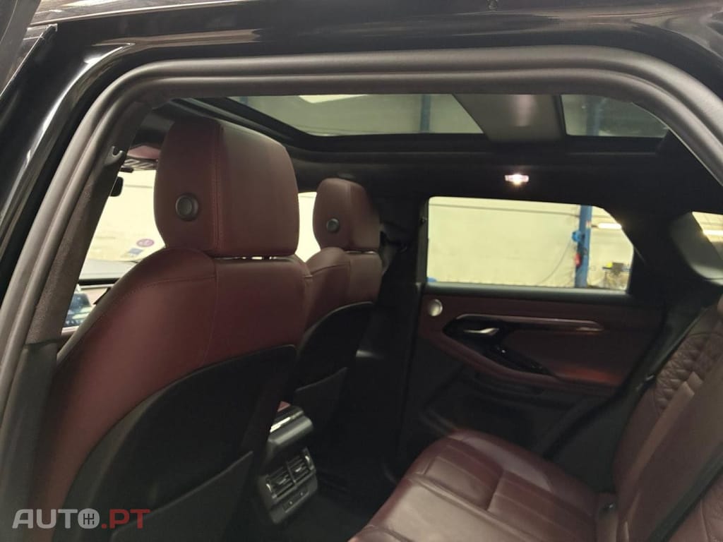 Land Rover Evoque 1.5 P300e AWD R-Dynamic Autobiography