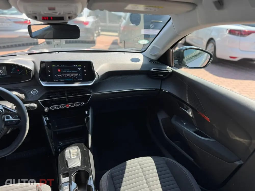 Peugeot E-208 50 kWh Active Pack