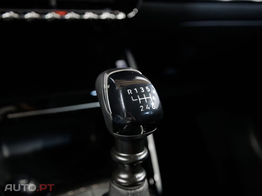 Peugeot 208 1.2 Allure