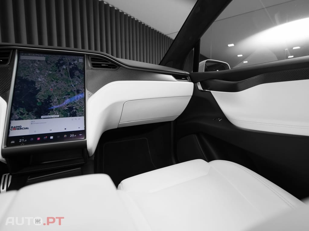 Tesla Model X Ludicrous Performance