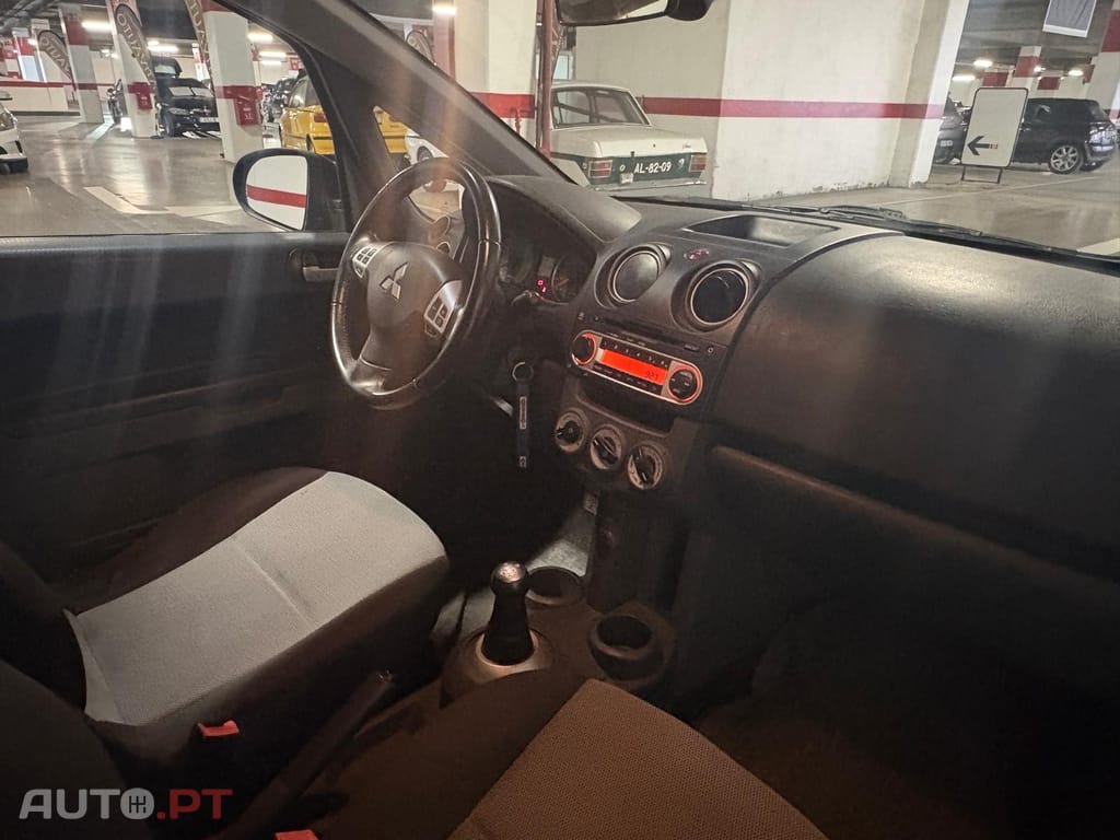 Mitsubishi Colt 1.3 Insport Auto.