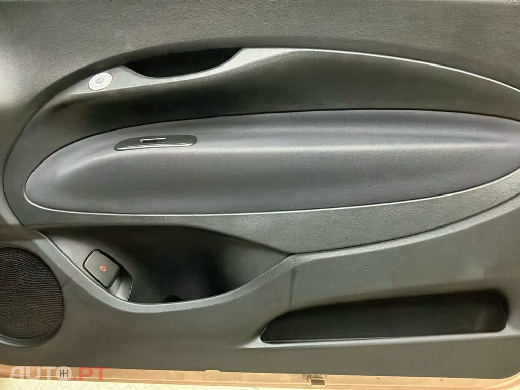 Fiat 500e Icon Plus 42 KWh