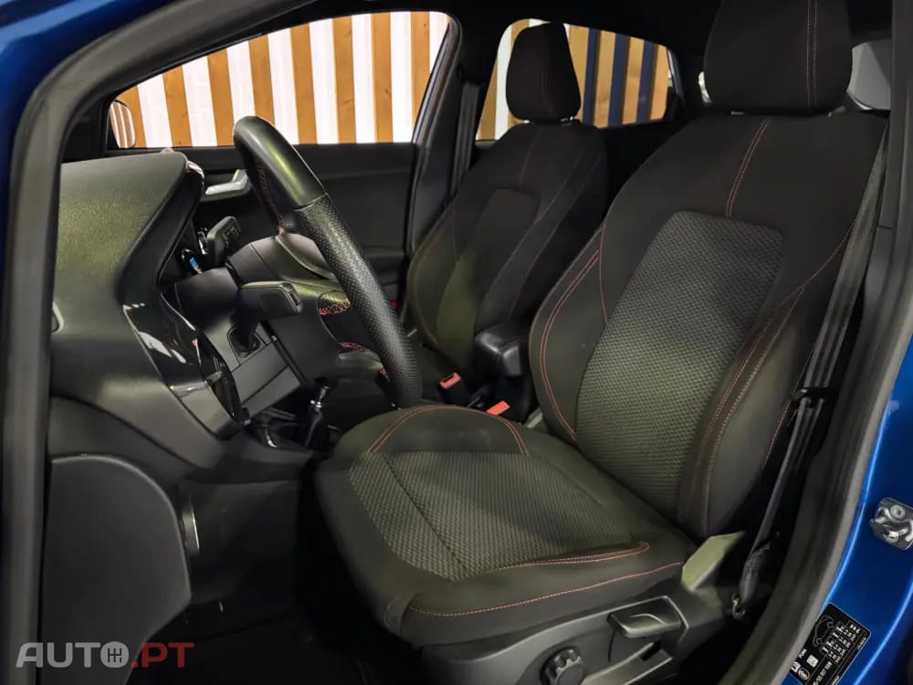 Ford Puma 1.0 EcoBoost MHEV ST-Line