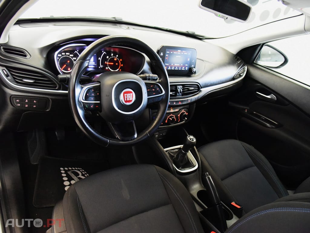 Fiat Tipo 1.3 M-Jet Lounge
