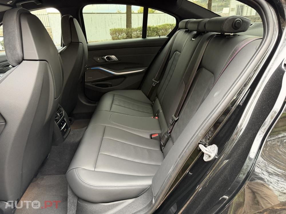 BMW M3 Competition Pack 50 anos M