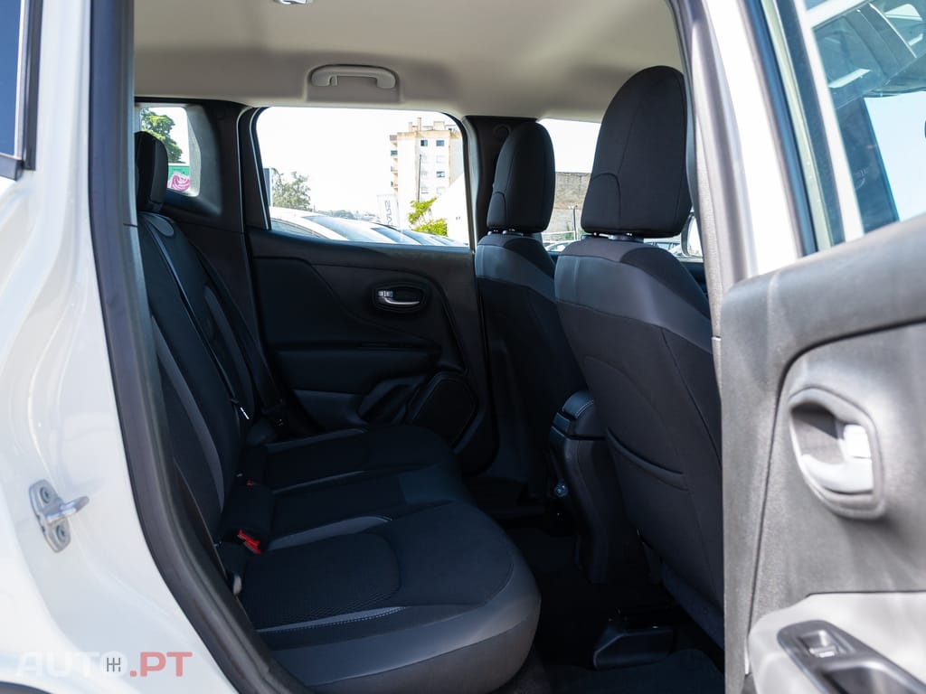 Jeep Renegade 1.5 TG e-Hybrid Longitude DCT