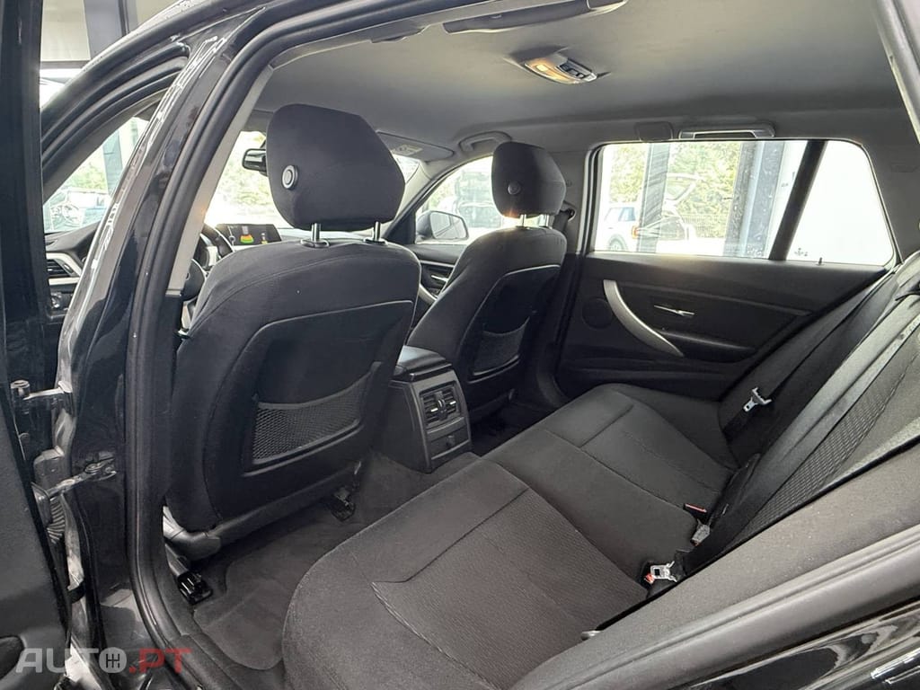 BMW 318 d Pack M