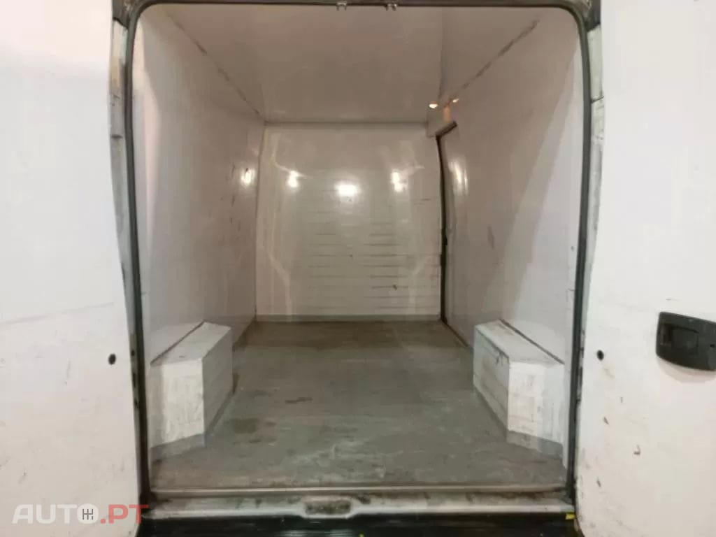 Peugeot Boxer  2.0 BlueHDi 333 L3H2 Premium