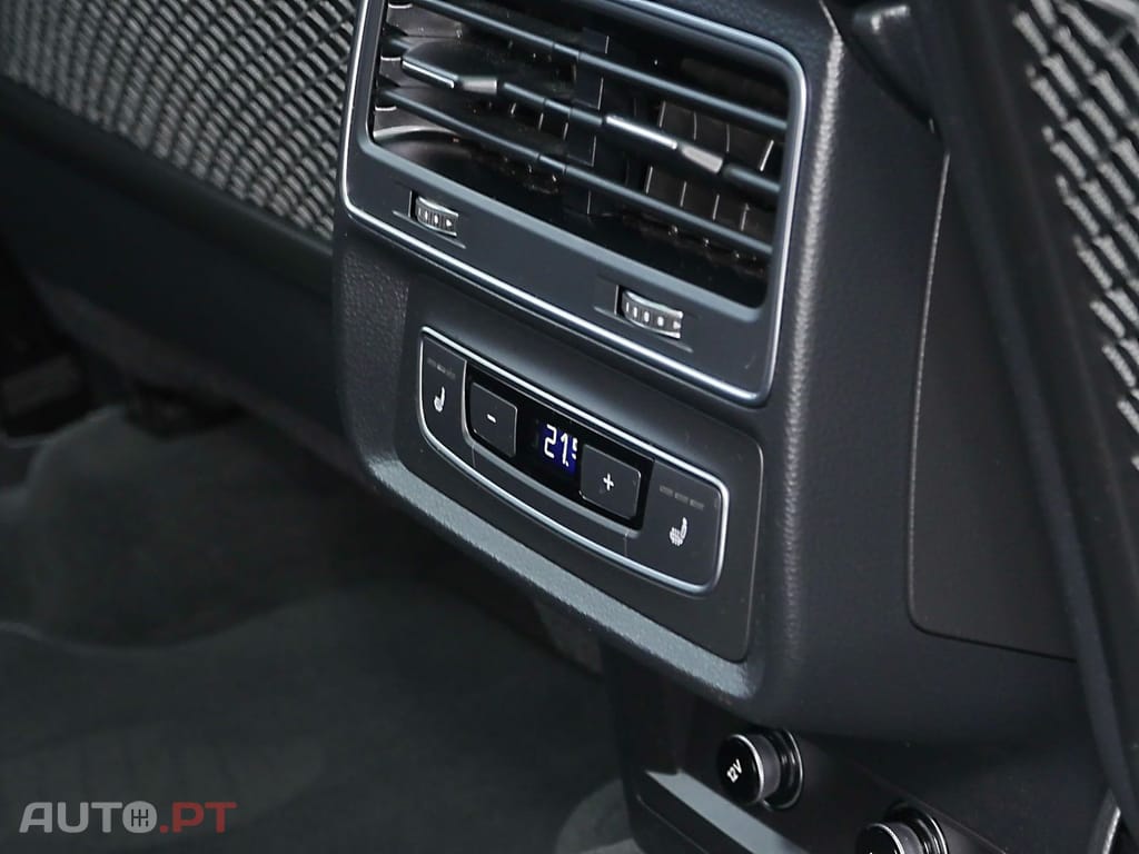 Audi Q7 55 TFSI e S Line 