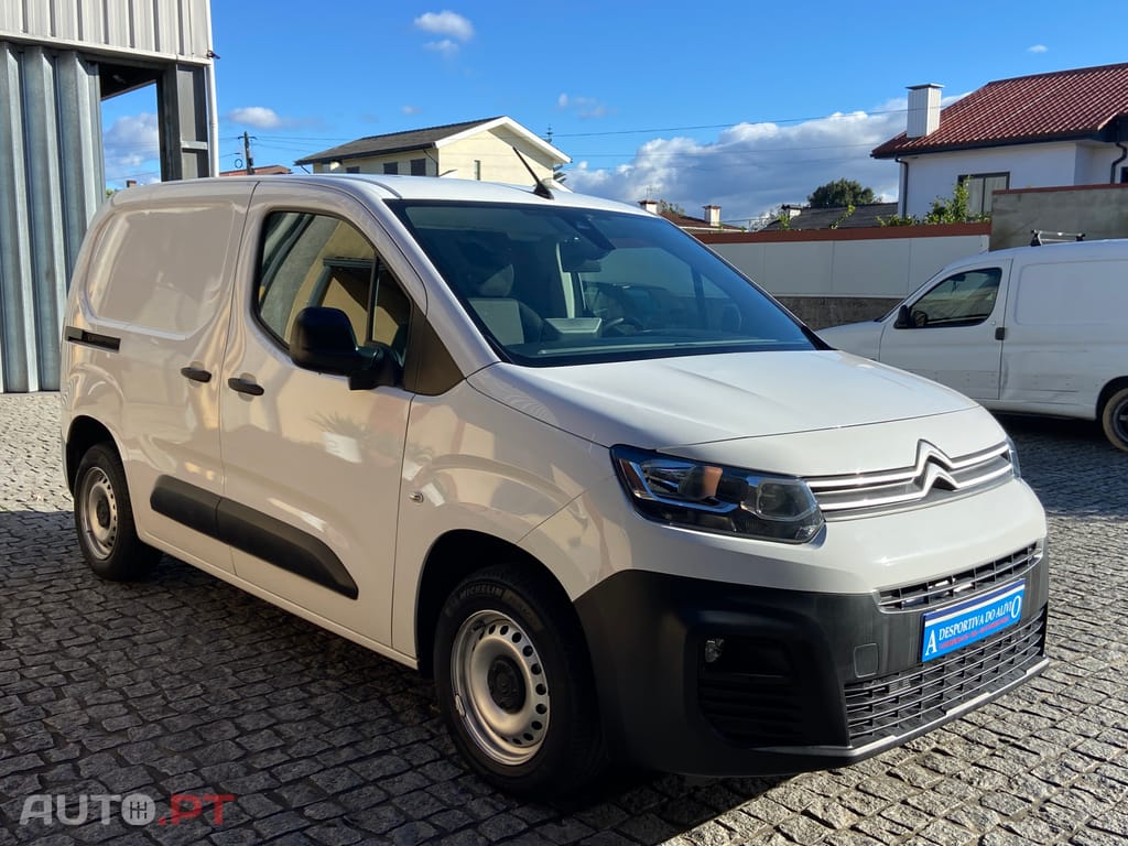 Citroen Berlingo 1.6 HDI 100 CV  CARPALY (dupla porta lateral)