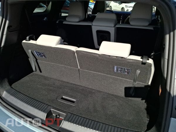 Renault Espace 1.2 E-Tech full hybrid 200cv iconic