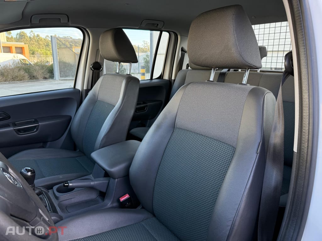 Volkswagen Amarok 2.0 TDi CD Trendline CM 2WD