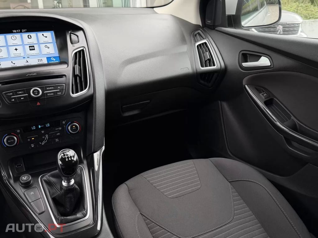 Ford Focus SW 1.0 EcoBoost Titanium