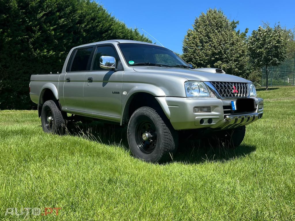 Mitsubishi L200 Strakar