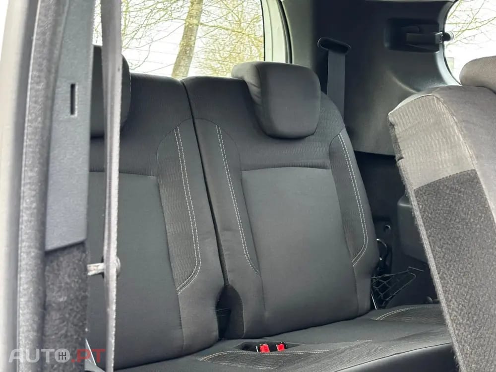 Dacia Lodgy 1.5 dCi Confort 7L